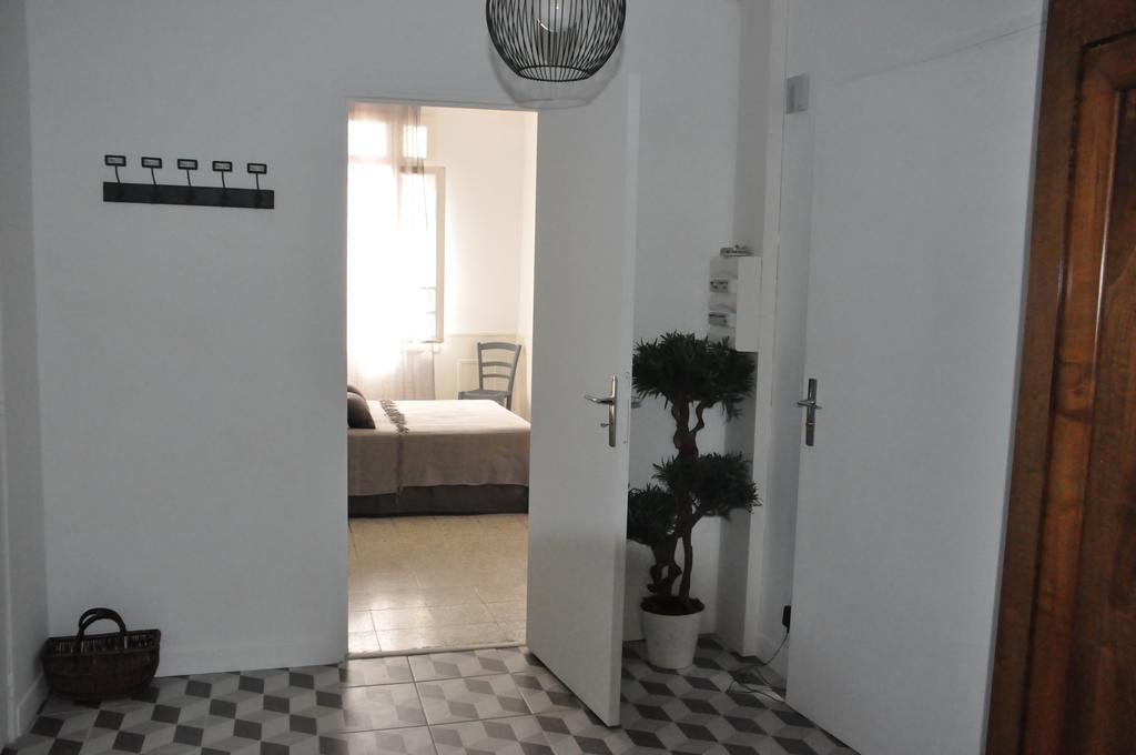 Le 27 Appartement Perpignan Buitenkant foto